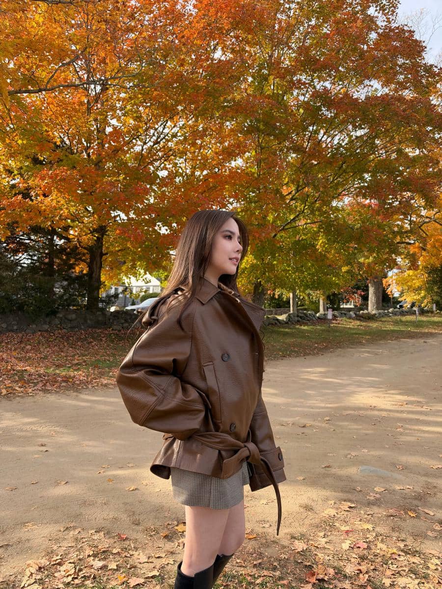 Agatha Chelsea liburan musim gugur di New Hampshire