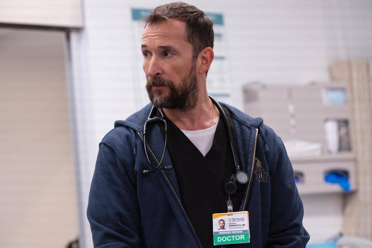 Potret Noah Wyle dalam serial The Pitt, produksi Apple TV, berdasarkan dokumentasi resmi yang menyertai tayangan tersebut.