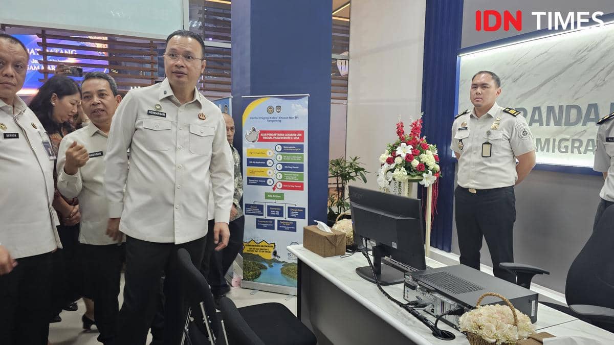 Dirjen Imigrasi Hendarsam Marantoko meresmikan 254 Beranda Imigrasi yang tersebar di seluruh Indonesia dalam acara peluncuran.