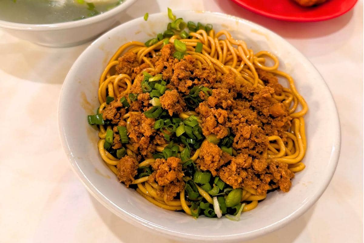Mie Naripan, Bandung
