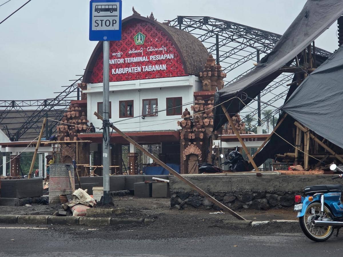 Revitalisasi Terminal Pesiapan Tabanan Capai 88,5 Persen