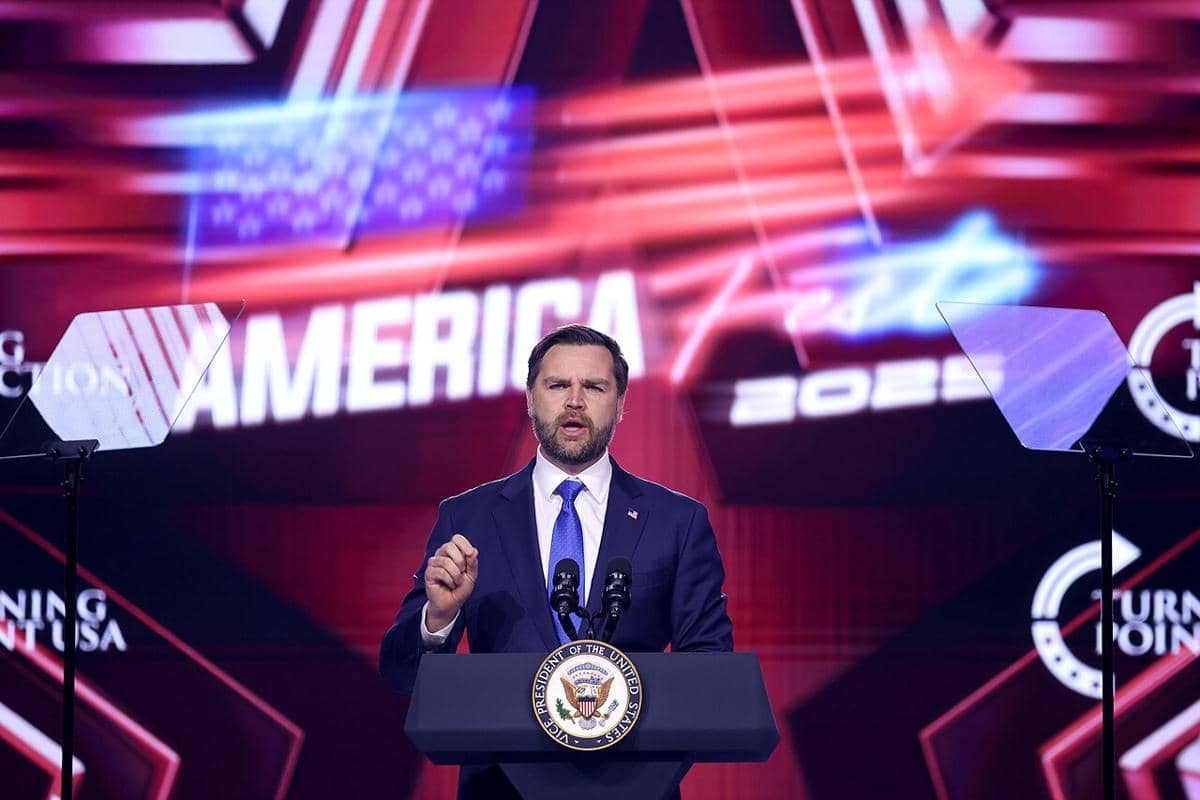 JD Vance Tuding Abdul El-Sayed Sebarkan Kebencian Anti-Kulit Putih