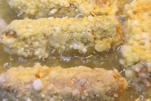 Sosis gunting crispy. 