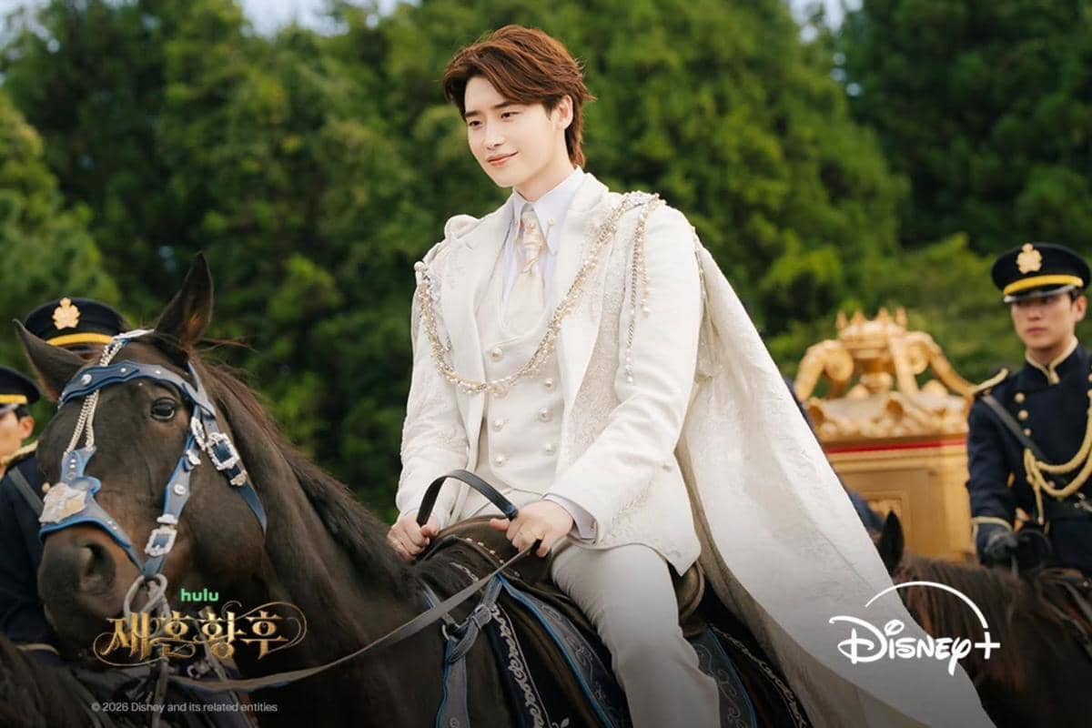 Lee Jong Suk di drama The Remarried Empress