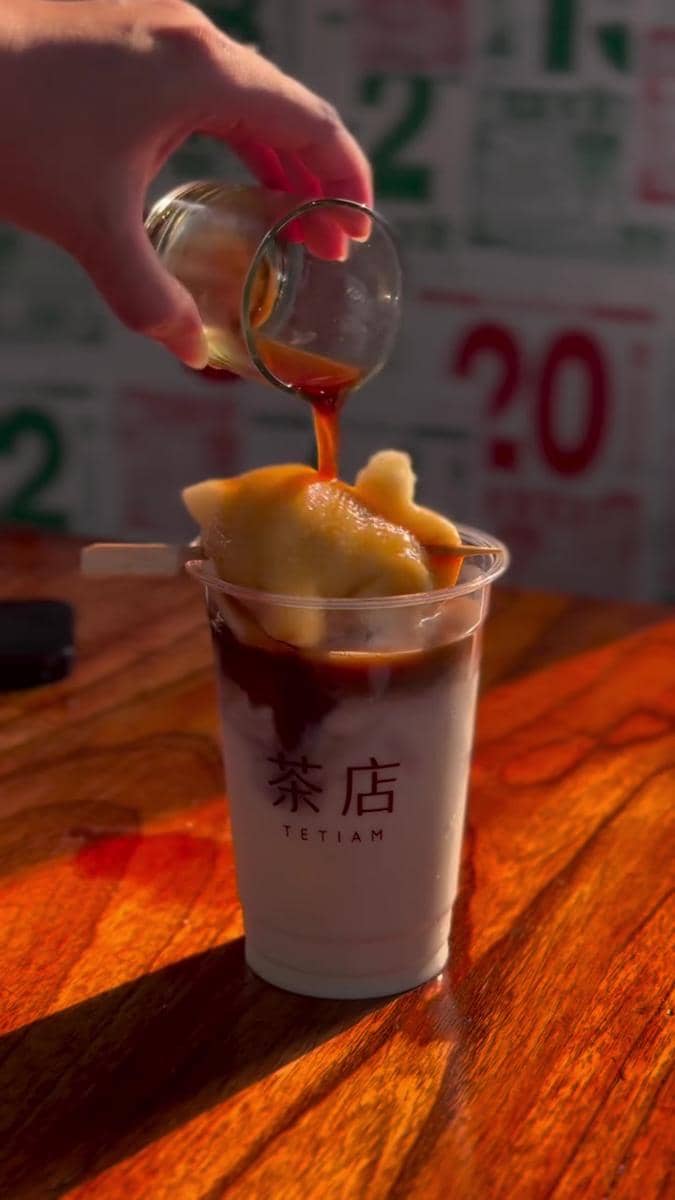 Sajian ayam latte yang dibagikan oleh akun Instagram tetiam.id, sesuai keterangan yang menyertai unggahan tersebut.