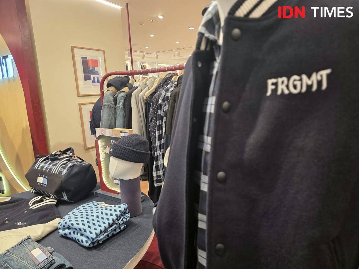 Kolaborasi TOMMY HILFIGER x FRGMT resmi diluncurkan di Indonesia. 22 Oktober 2026