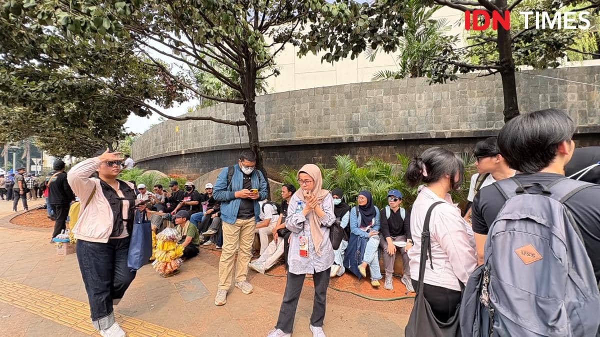 Demo 28 Oktober, Massa Mulai Berkumpul di Bundaran HI
